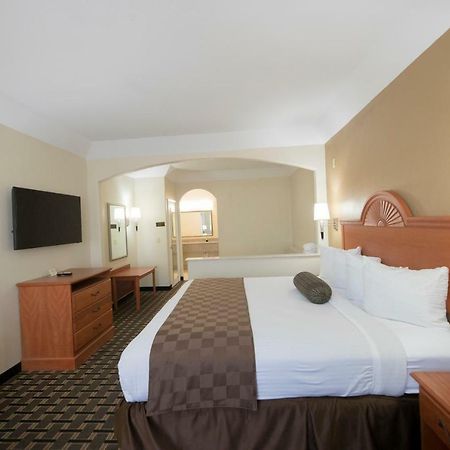 Motel 6 Тилер Екстериор снимка